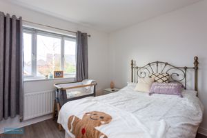 Bedroom- click for photo gallery